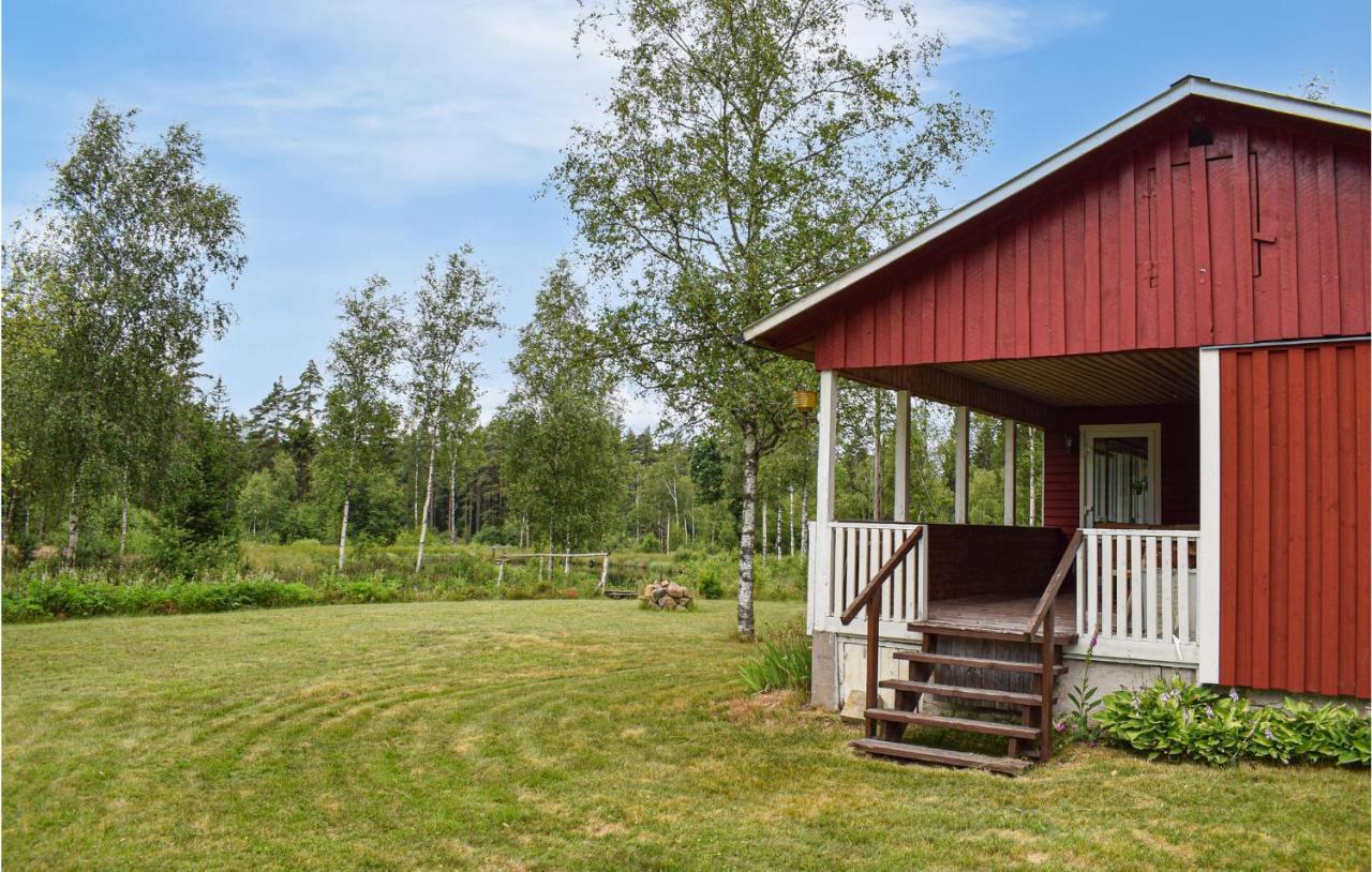 Cozy Home In Markaryd With House A Panoramic View Hasslehult Bagian luar foto
