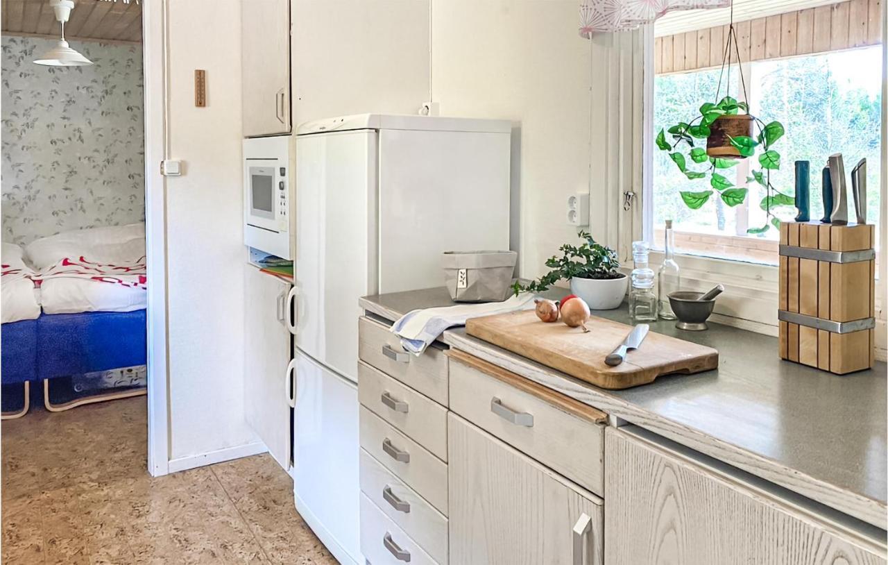Cozy Home In Markaryd With House A Panoramic View Hasslehult Bagian luar foto